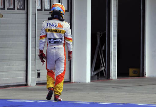 Alonso a boxban